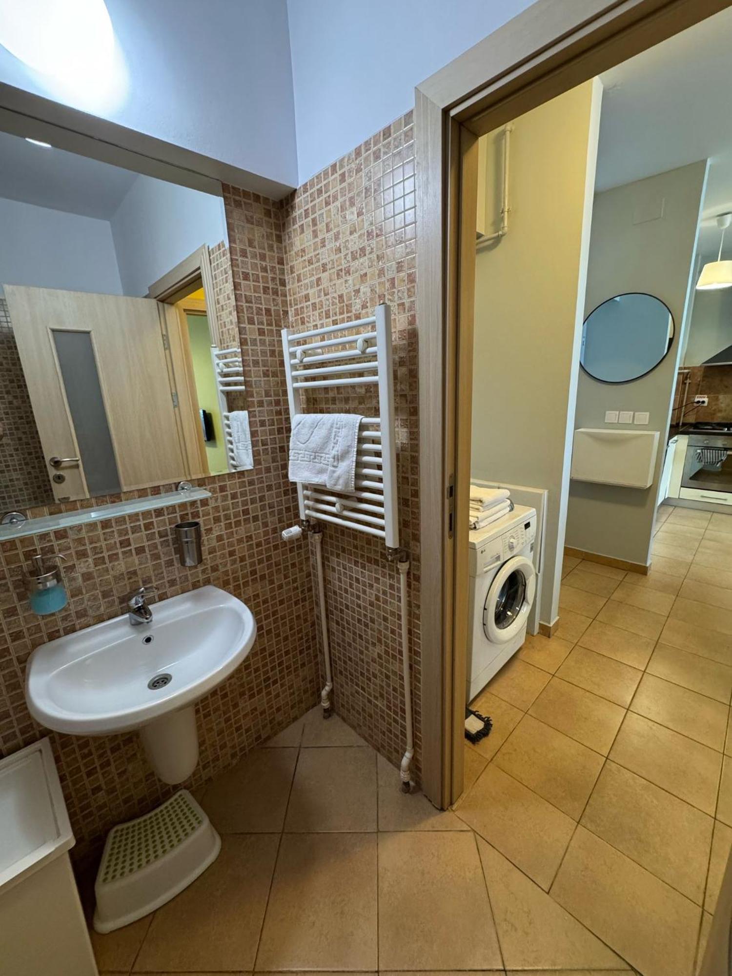 Miro Apartament シナヤ エクステリア 写真